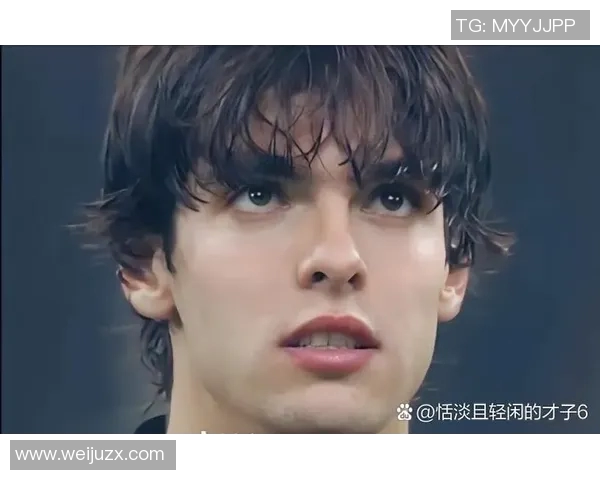 卡卡情感风波揭秘足球明星背后的花心故事与爱情历程 卡卡情感风波揭秘足球明星背后的花心故事与爱情历程