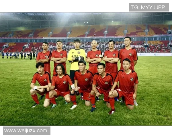 回顾早期香港足球明星队的辉煌岁月与影响力的传承与发展