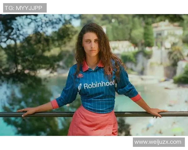 尼斯足球明星的辉煌历史与现役球员介绍