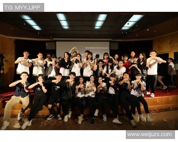 武汉羽毛球队的崛起之路:从默默无闻到世界杯舞台的辉煌历程 武汉羽毛球队的崛起之路:从默默无闻到世界杯舞台的辉煌历程