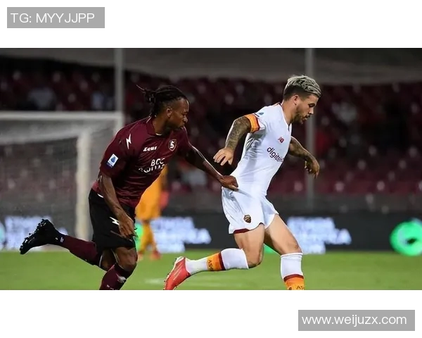 深圳足球队在钻石联赛中以74分稳居积分榜首位展现强劲实力